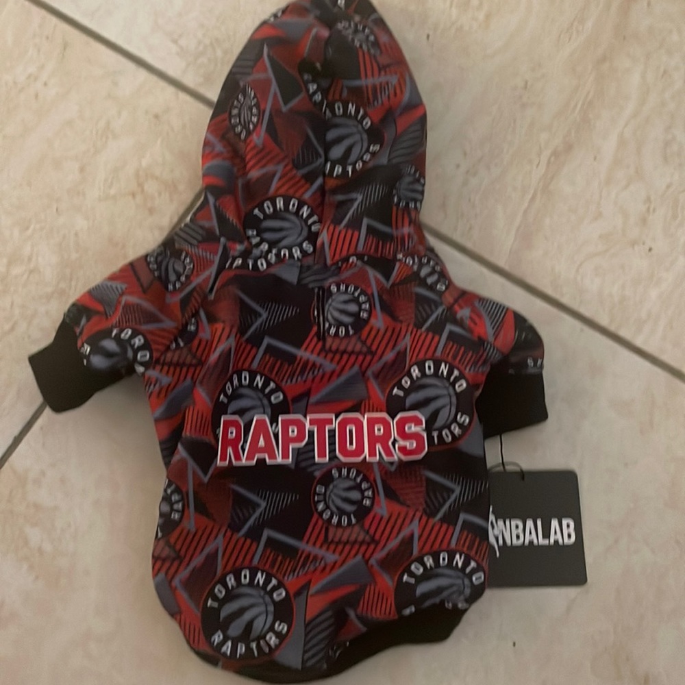 NWT TORONTO RAPTORS DOG COAT